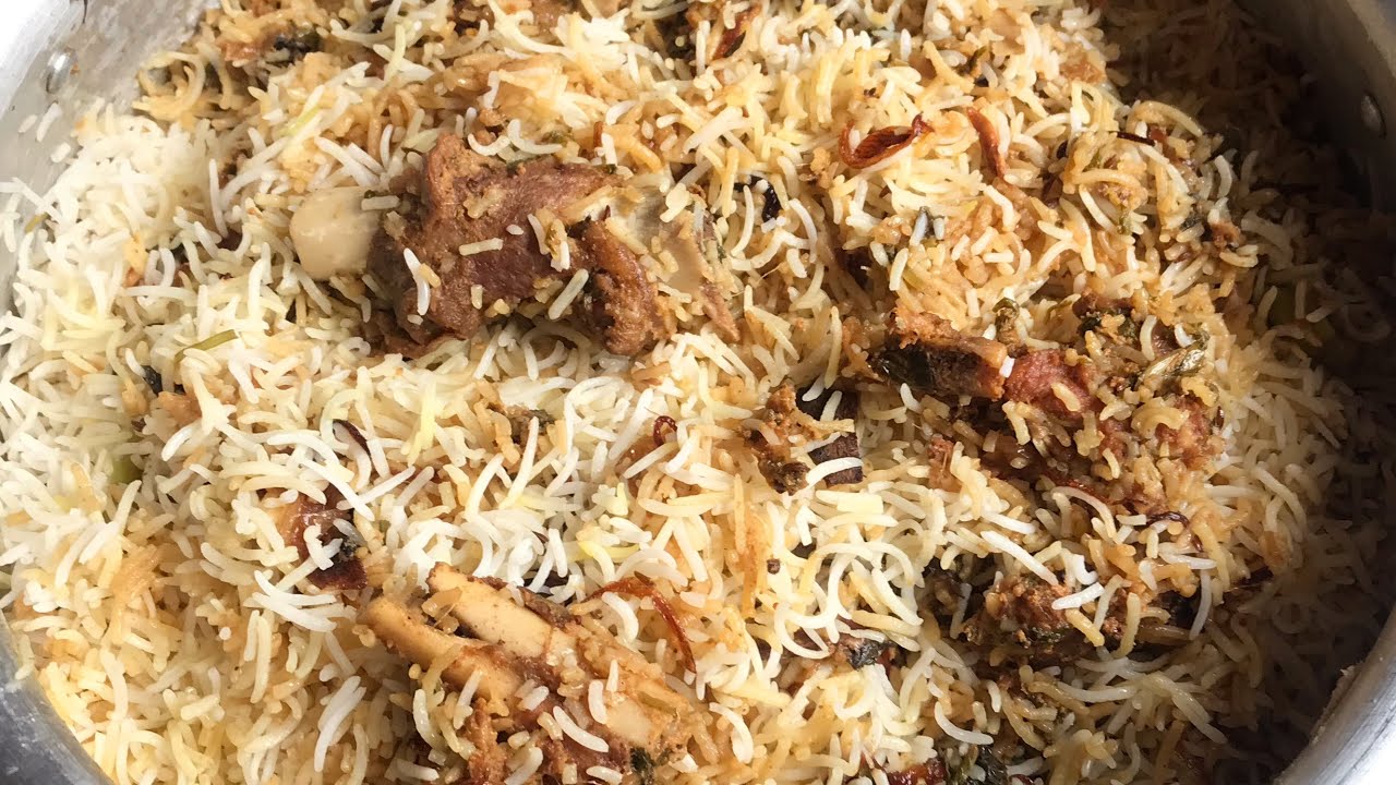 Easy Recipe of Dum Biryani at Home